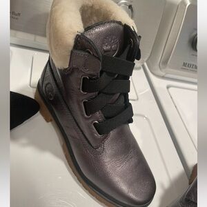 Timberland woman’s boots